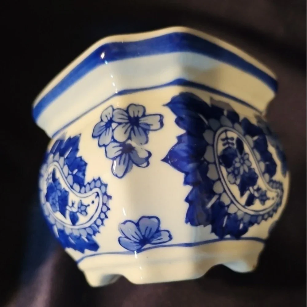 N/A vtg blue
